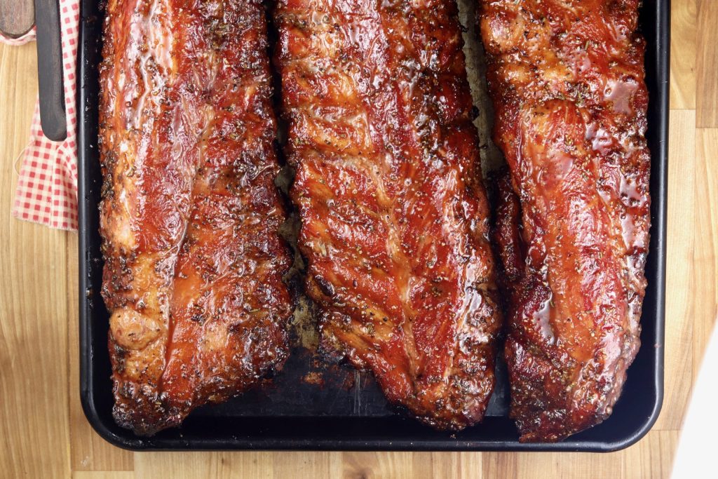 Ribs glazed with maple barbecue sauce