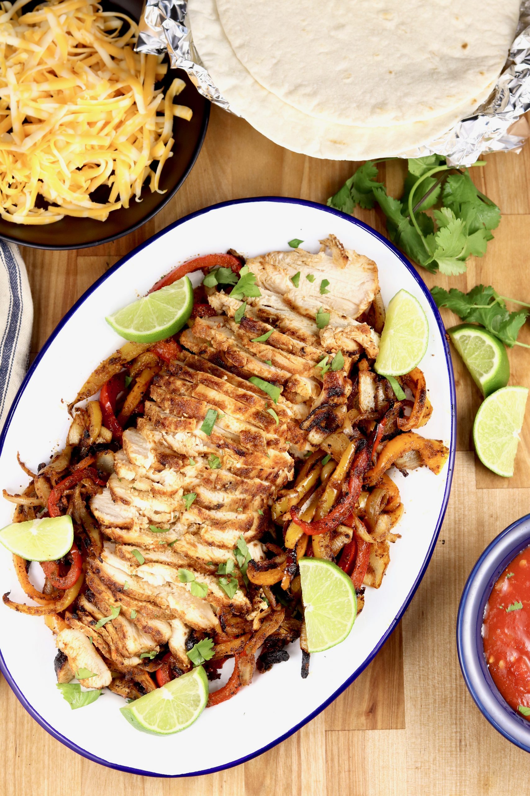Grilled Chicken Fajitas {with grilled vegetables} Out Grilling