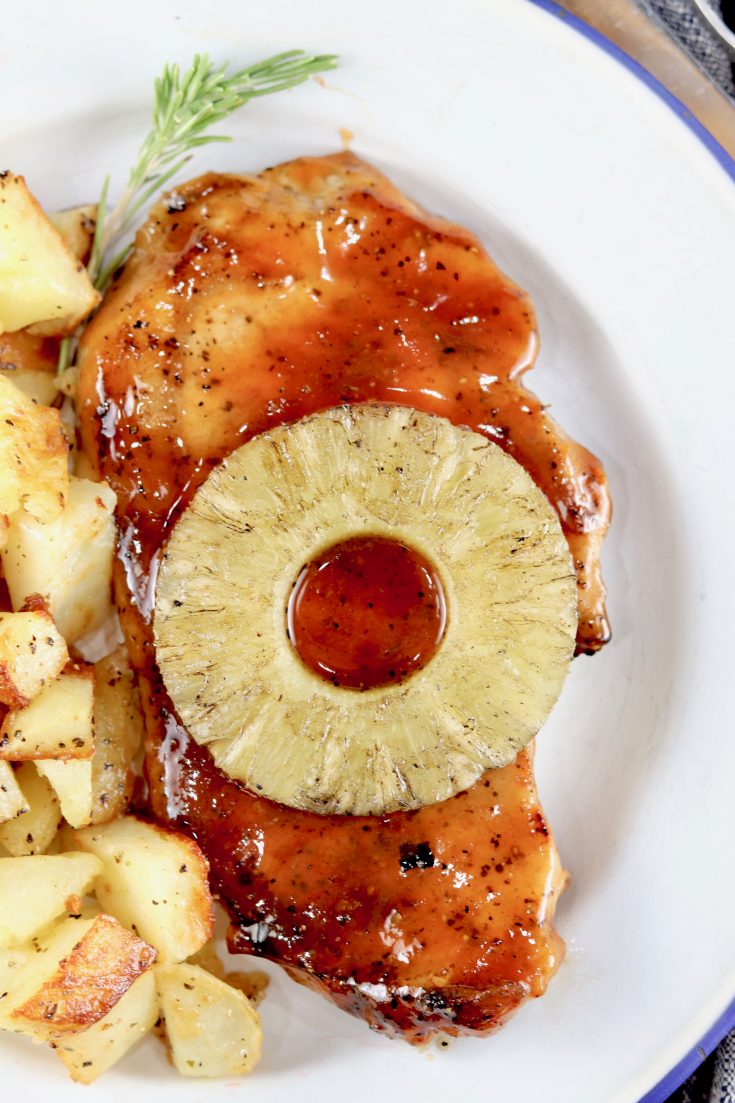 Grilled BBQ Pork Chops with Pineapple RIng