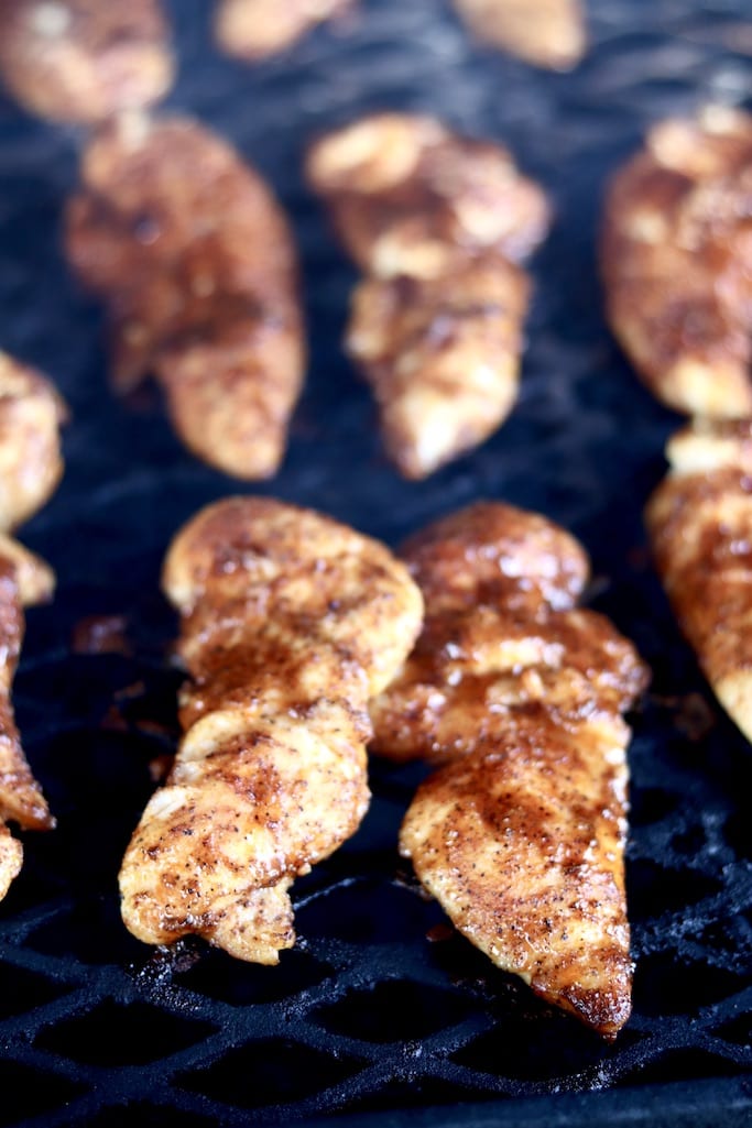 Grilling dry rub chicken tenders