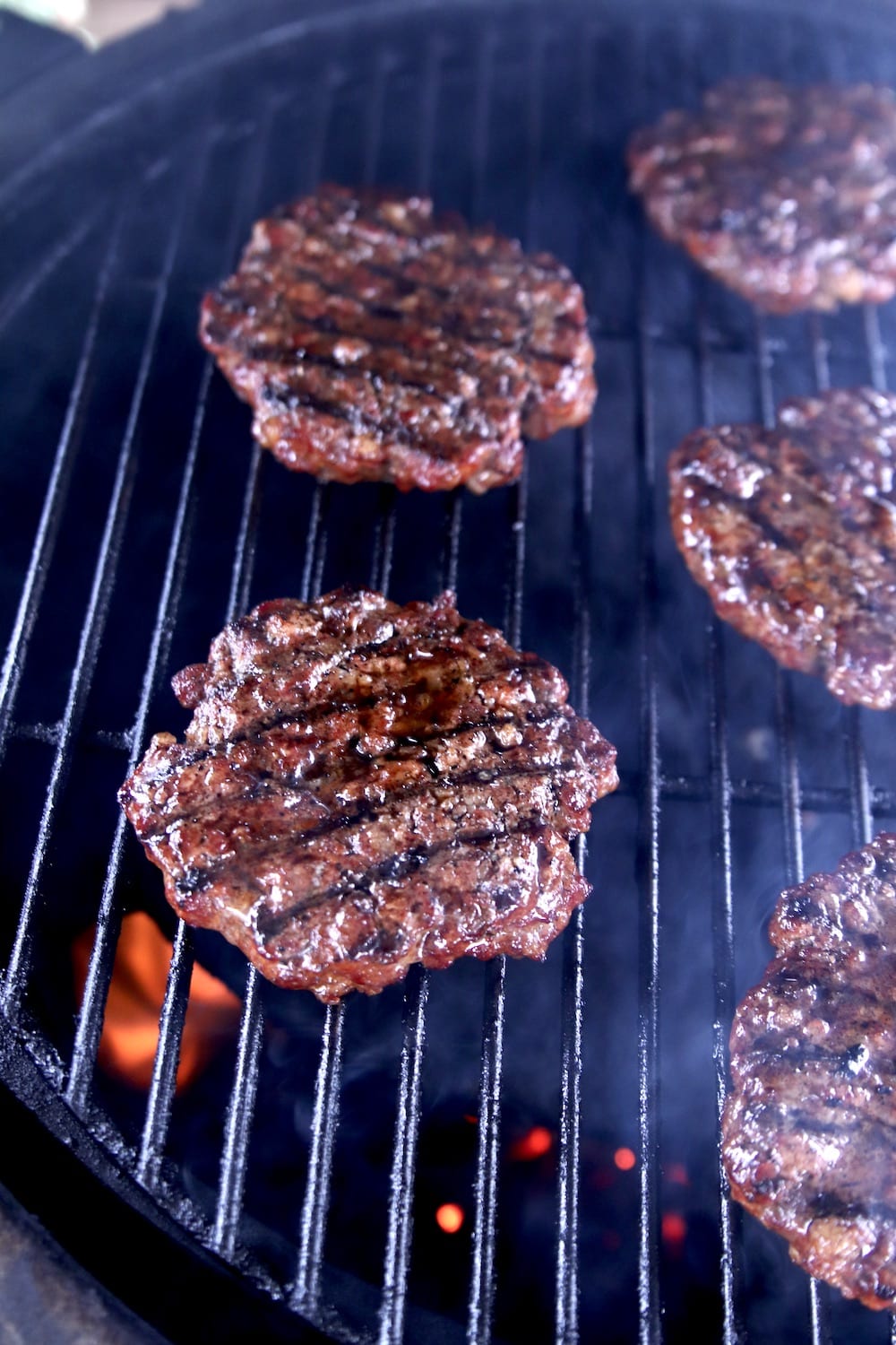 grilled burgers on a big green egg