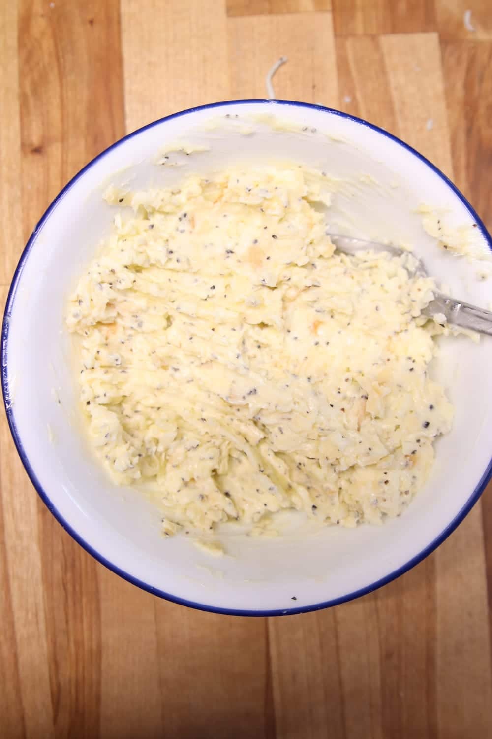 Garlic butter for potatoes