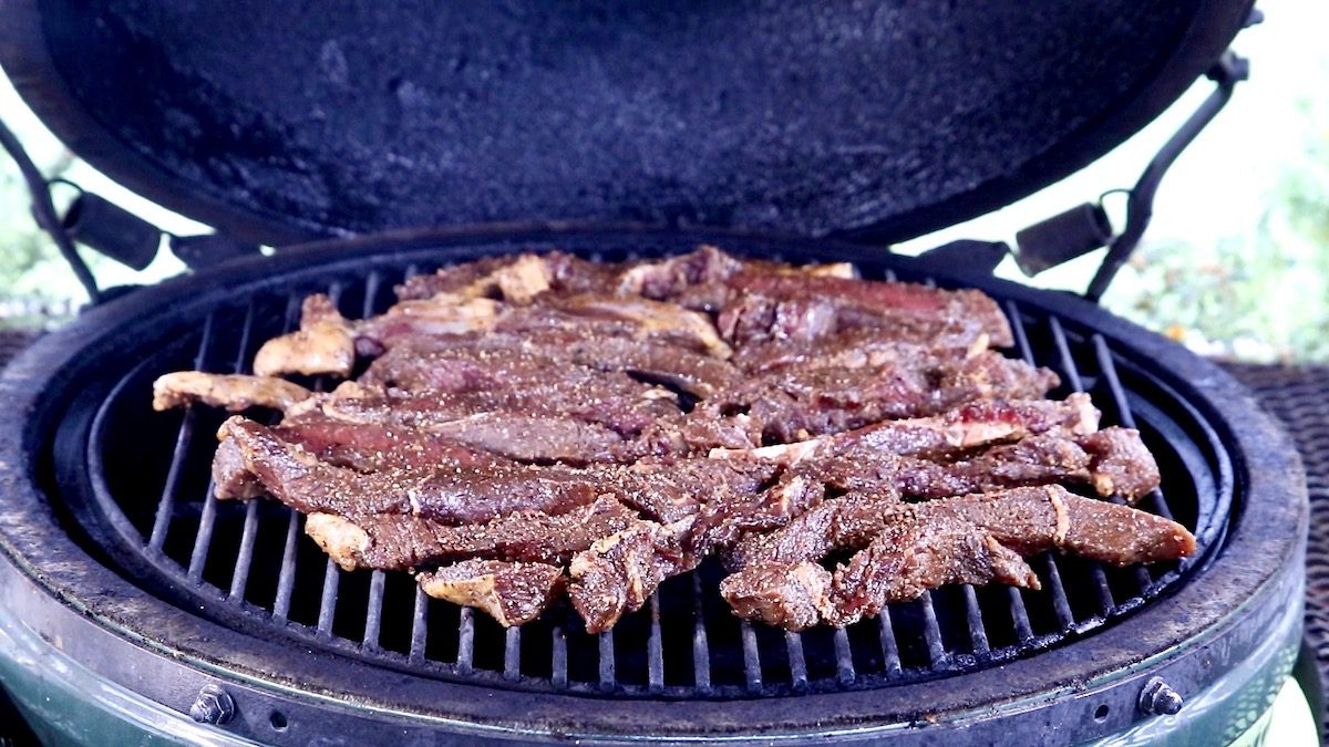 steak tips on a grill