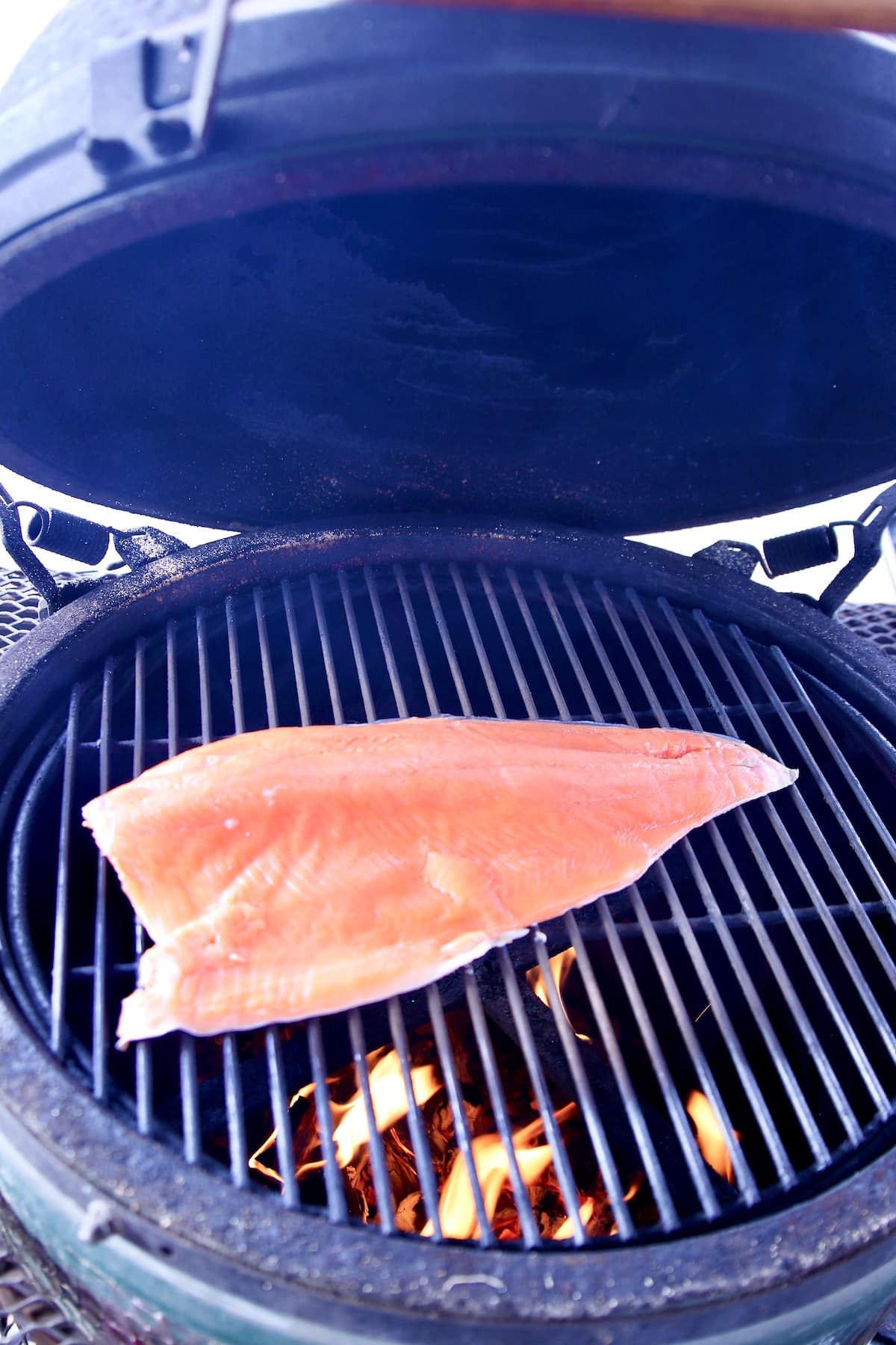 Grilling salmon fillet.