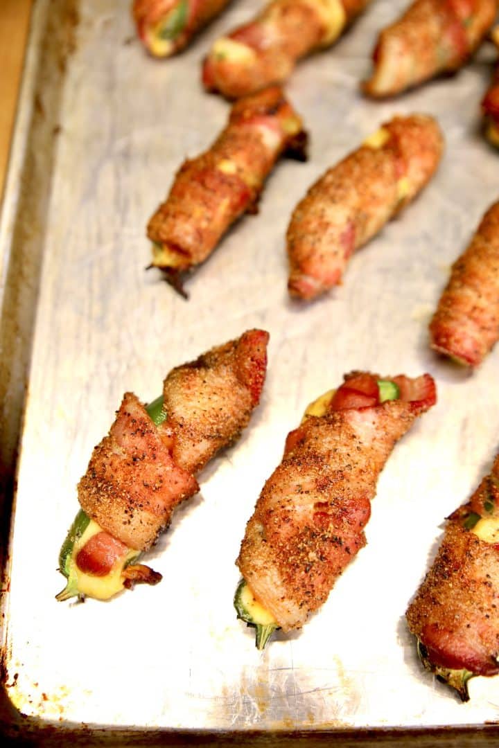 Sausage Jalapeño Poppers Out Grilling
