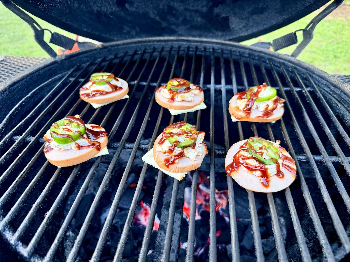 Grill with bologna crackers.